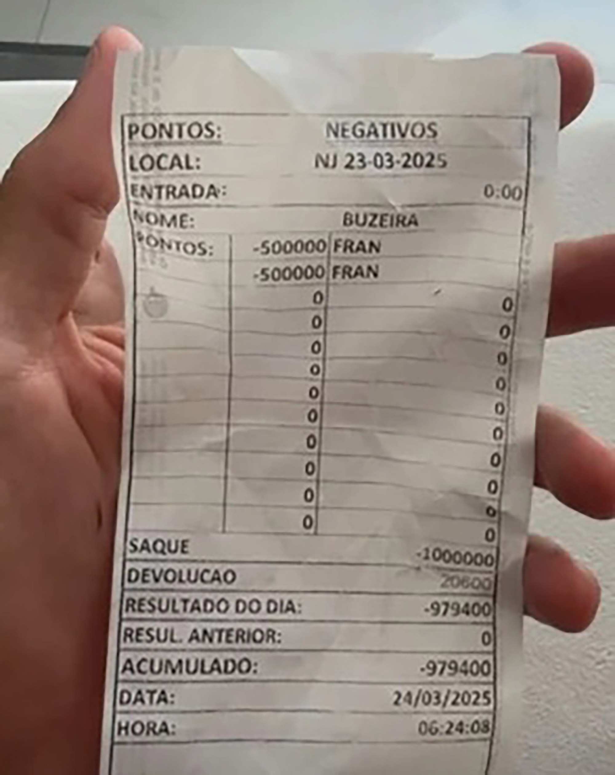 Picture shows the result of the game, undated. Influencer Buzeira said he lost a fortune during a poker game at Neymar's. Note: Private photo taken from local media. (Newsflash/NX)